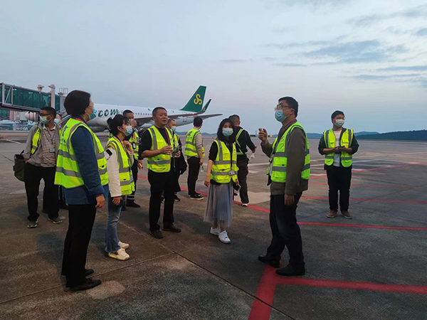 qy球友会官网停机坪改造项目顺利通过行业验收.jpg