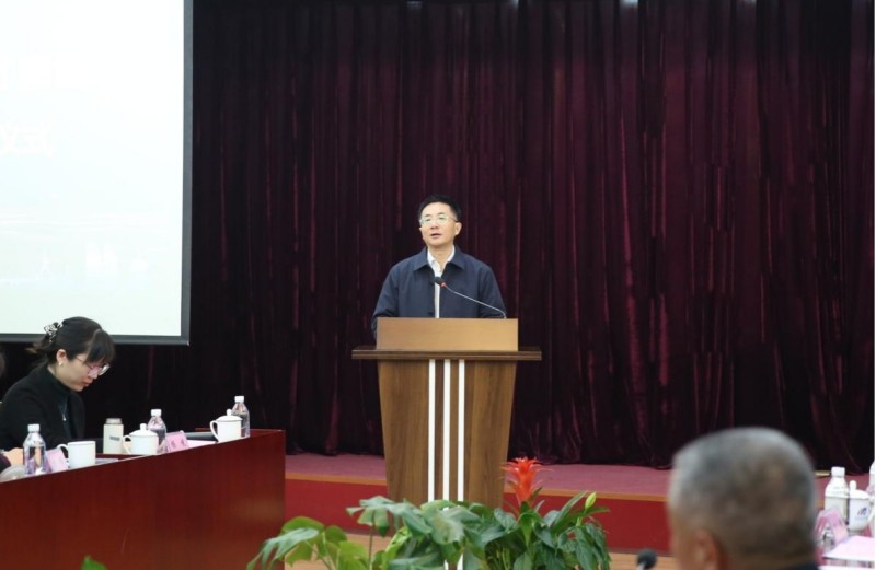 人才集团董事长讲话1_副本.jpg